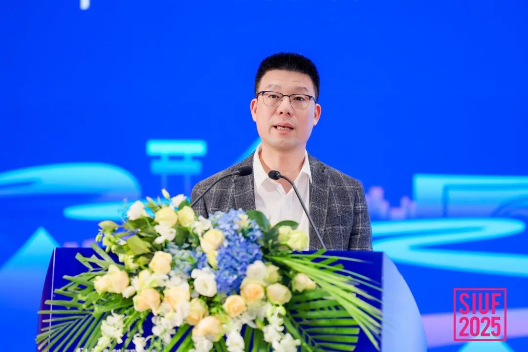 內衣產業(yè)聚智深圳，共繪“智尚” 新篇｜2025中國內衣文化周暨第三屆U30全球內衣產業(yè)峰會圓滿落幕