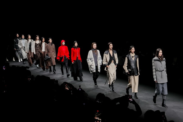潮涌鵬城，開啟時尚 “超鏈接”丨第30屆FASHION SOURCE時尚之源深圳展、AW25深圳原創(chuàng)時裝周盛大啟幕